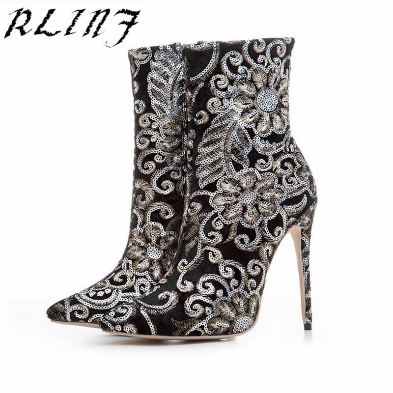 RLINF 2021 Autumn and Winter New Fashion Printing Boots Short Boots High-heeled Women's Foreign Trade Explosions1, Black
RLINF 2021 Autumn and Winter New Fashion Printing Boots Short Boots High-heeled Women's Foreign Trade Explosions1, Black