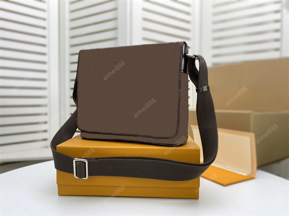 5A Male Business Single Shoulder Laptop Bag Cross Section Briefcase Computer Package Inclined Bag Men's Handbags Bags Briefcases Satchel luxury, Brown grid
5A Male Business Single Shoulder Laptop Bag Cross Section Briefcase Computer Package Inclined Bag Men's Handbags Bags Briefcases Satchel luxury, Brown grid