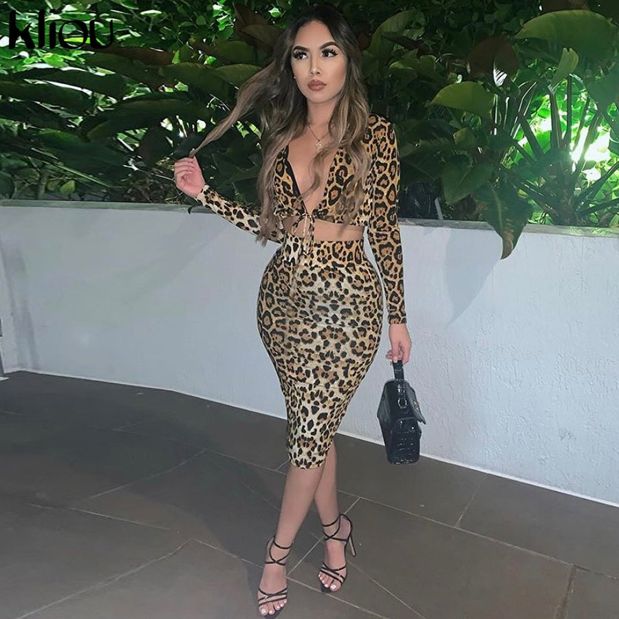 Kliou woman sexy elegant leopard print Two-piece set 2020 Low bosom lacing crop top + knee-length package hip skirt slim outfit T200528, White
Kliou woman sexy elegant leopard print Two-piece set 2020 Low bosom lacing crop top + knee-length package hip skirt slim outfit T200528, White