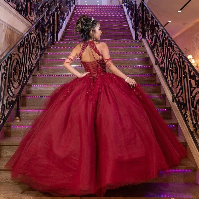 Burgundy Beading Cold Shoulder Quinceanera Dress Ball Gown Sweet 16 Dresses Tulle Lace Crystal Layers Princess Prom Ball Gowns Vestidos De