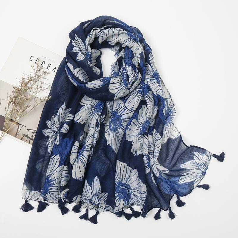Scarves 2021 Est Women's Cotton Linen Scarf Navy Printed Flora Hijab Blue Female Spring Headscarf Bandana, Blue;gray
Scarves 2021 Est Women's Cotton Linen Scarf Navy Printed Flora Hijab Blue Female Spring Headscarf Bandana, Blue;gray
