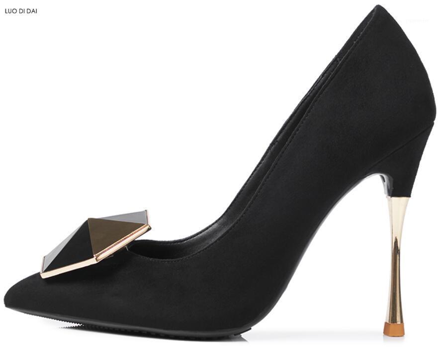 2021 New women suede pumps sexy party shoes square buckle pumps dress shoes gold high heels dress point toe wedding1, As pic
2021 New women suede pumps sexy party shoes square buckle pumps dress shoes gold high heels dress point toe wedding1, As pic