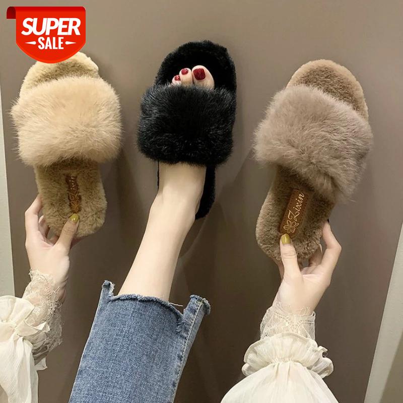 Natural Sheepskin Winter Warm Fur Slippers Women Home Shoes Indoor Slipper 2019 Luxury Wool Slippers Woman Casual #XY0Q, Beige
Natural Sheepskin Winter Warm Fur Slippers Women Home Shoes Indoor Slipper 2019 Luxury Wool Slippers Woman Casual #XY0Q, Beige