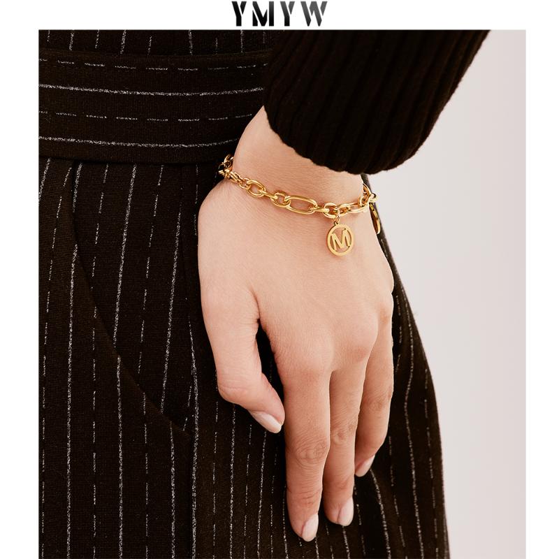 Charm Bracelets YMYW Fashion Stainless Steel Letter M Pendant Bracelet Bangle For Women Gold Trendy Quality Chain Drop Jewelry Gift
Charm Bracelets YMYW Fashion Stainless Steel Letter M Pendant Bracelet Bangle For Women Gold Trendy Quality Chain Drop Jewelry Gift