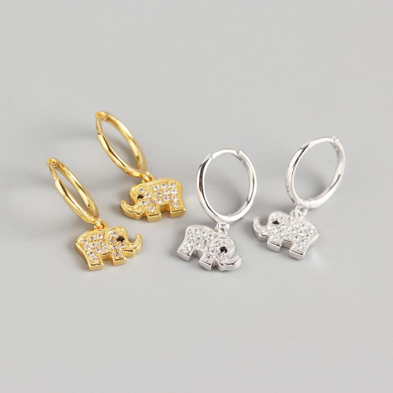 Classic S925 Sterling Silver Zircon Round Animal Elephant Hoop Earrings Women Everyday Silver Jewelry Party Fine Accessory Gift
Classic S925 Sterling Silver Zircon Round Animal Elephant Hoop Earrings Women Everyday Silver Jewelry Party Fine Accessory Gift