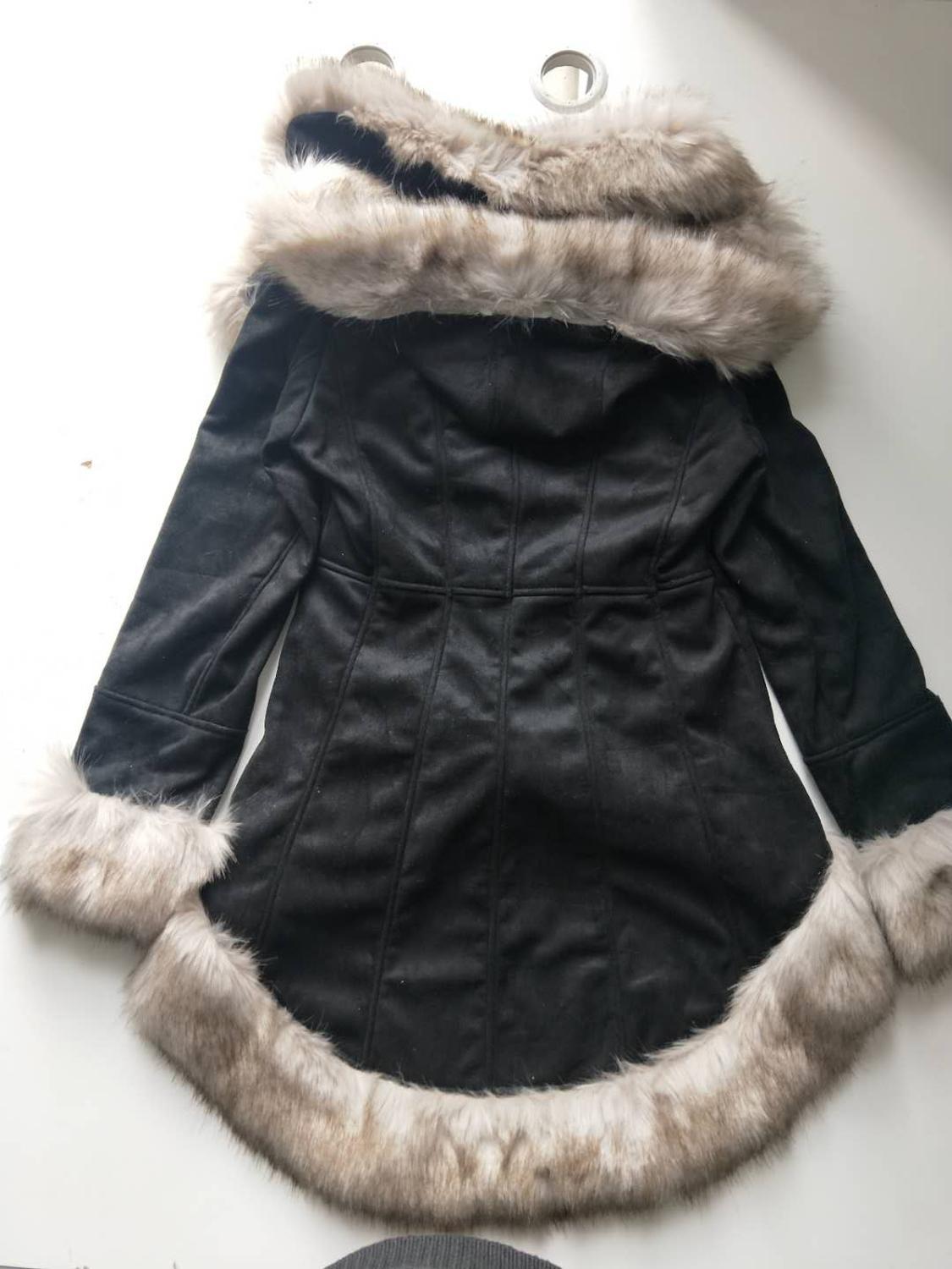 Umeko New Fox Fur Collar Sleeve Hooded Jacket Wild Long Winter Commute Skirt Type Women's Stylish and Elegant Coat Clothes New 201217