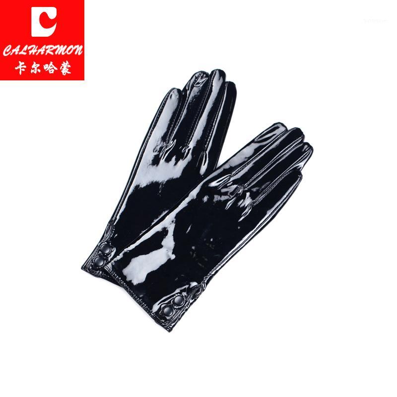 CALHARMON Women Leather Gloves Warm Autumn And Winter Patent Leather Gloves Goat Skin Windproof 97031 
CALHARMON Women Leather Gloves Warm Autumn And Winter Patent Leather Gloves Goat Skin Windproof 97031
