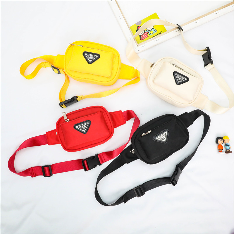 2021 Spring New Kids Casual Designer Bags Fashion Children Letter Waist Bag Chest Bags Girl Boy Accessories Change Purse C6733, Black
2021 Spring New Kids Casual Designer Bags Fashion Children Letter Waist Bag Chest Bags Girl Boy Accessories Change Purse C6733, Black