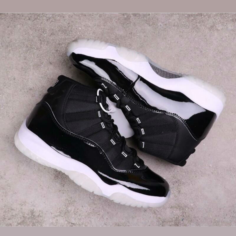 11 high 11s 25th Anniversary black white women men basketball shoes outdoor sports sneakers mens trainers, White;red
11 high 11s 25th Anniversary black white women men basketball shoes outdoor sports sneakers mens trainers, White;red
