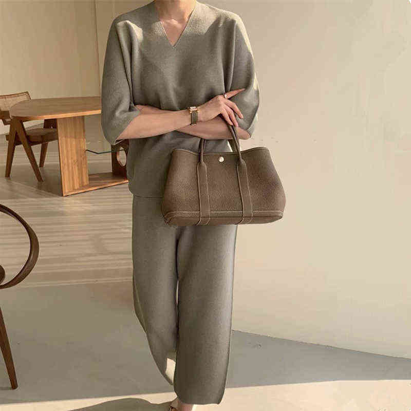 Autumn Korean Fashion Casual Knitted Two Piece Set Women Loose Pullover Sweater Tops + Wide Leg Pants Suits Knitwear 2 220114