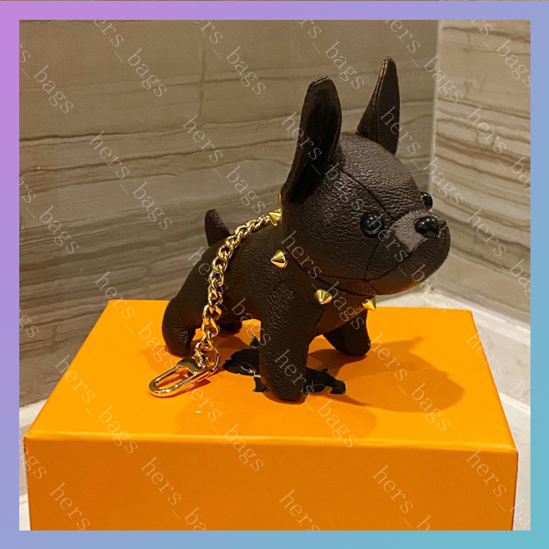 Leather Keychain Women Luxurys Keychains Mens Designers Key Chain Fashion Car Cute French Bulldog Brands Chains 5 color with box 2021
Leather Keychain Women Luxurys Keychains Mens Designers Key Chain Fashion Car Cute French Bulldog Brands Chains 5 color with box 2021