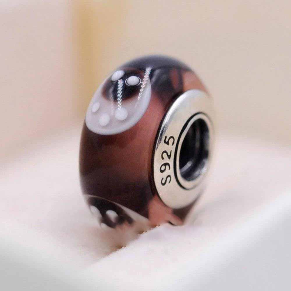 Factory wholesale S925 Sterling Silver Purple Ladybug Murano Glass Beads Fit Charm Jewelry Bracelets & Necklaces
Factory wholesale S925 Sterling Silver Purple Ladybug Murano Glass Beads Fit Charm Jewelry Bracelets & Necklaces