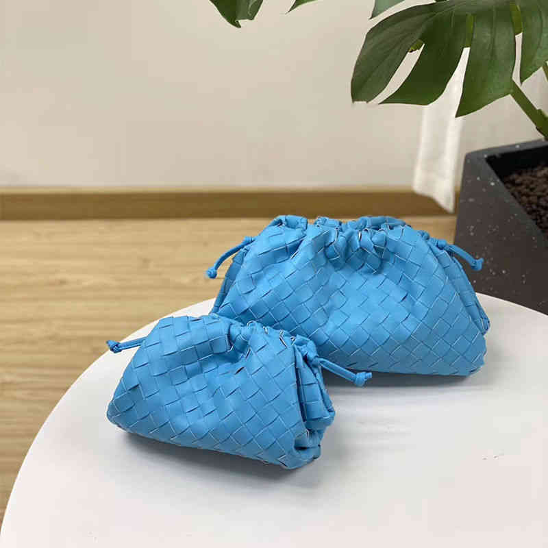 Designer Venetas Handbags Bottegas Woven Ins Cloud Soft Leather Dumpling Fashion Single Messenger Hand Fold Women Wxy7 Shoulder, Black
Designer Venetas Handbags Bottegas Woven Ins Cloud Soft Leather Dumpling Fashion Single Messenger Hand Fold Women Wxy7 Shoulder, Black