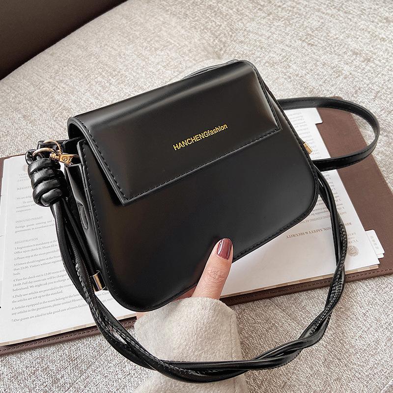 New 2021 Fashion Women PU Leather Shoulder Cross Body Bag Handbag Vintage Female Soft Purses Shopping Messenger Bags for Girls, White
New 2021 Fashion Women PU Leather Shoulder Cross Body Bag Handbag Vintage Female Soft Purses Shopping Messenger Bags for Girls, White
