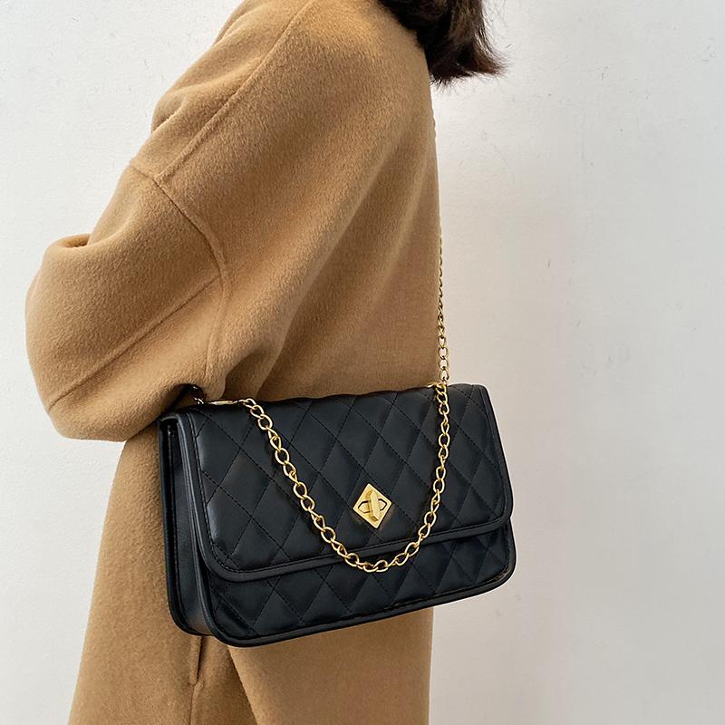 Fashion Women Pu Leather Handbags Shoulder Bags Designer Ladies Chain Crossbody Bags for Women Casual Female Messenger Bag New, Black
Fashion Women Pu Leather Handbags Shoulder Bags Designer Ladies Chain Crossbody Bags for Women Casual Female Messenger Bag New, Black