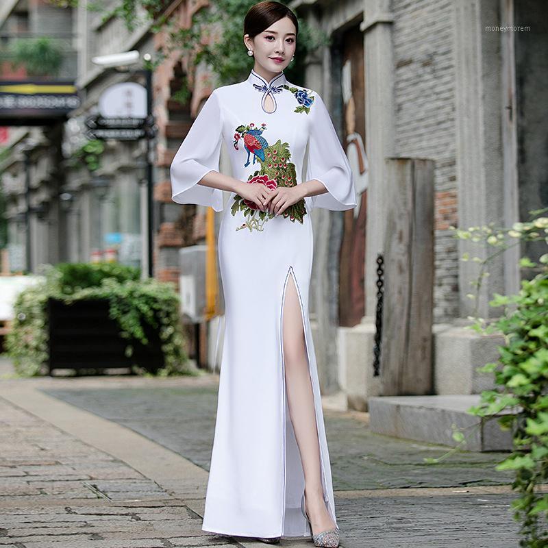 White Sexy Chinese Evening Dresses Long Cheongsam Elegant Dress Women Qipao Girl Embroidery Oriental Costumes Womens Clothing1
White Sexy Chinese Evening Dresses Long Cheongsam Elegant Dress Women Qipao Girl Embroidery Oriental Costumes Womens Clothing1