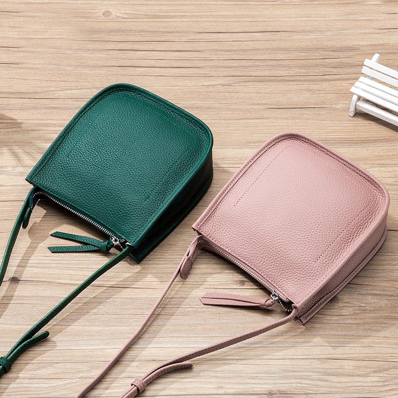 2021 New Fashion Women Crossbody Bag Big Capacity Zipper Purse and Handbag Genuine Leather Ladies Shoulder Bags Bucket Bag, Black
2021 New Fashion Women Crossbody Bag Big Capacity Zipper Purse and Handbag Genuine Leather Ladies Shoulder Bags Bucket Bag, Black