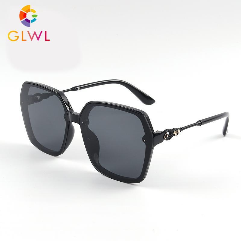 Sunglasses Sunglass Women 2021 Oversized Female Sun Glasses Black Shades For Woman Vintage Polarized Ladies Eyeglasses Square Frame
Sunglasses Sunglass Women 2021 Oversized Female Sun Glasses Black Shades For Woman Vintage Polarized Ladies Eyeglasses Square Frame