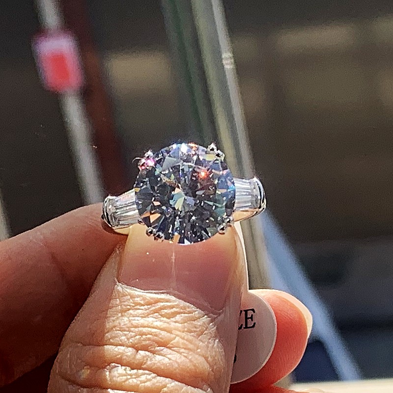 Victoria Luxury Jewelry 925 Sterling Silver Couple Rings Round Cut Large White Topaz CZ Diamond Gemstones Women Wedding Bridal Ring Set Gift