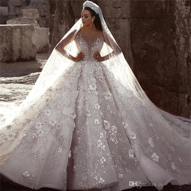 Glamorous Luxury Dubai Arabic Ball Gowns Wedding Dresses New Lace Long Sleeves 3D Flowers Beading Bridal Gowns robes de mariée, Petticoat fee
Glamorous Luxury Dubai Arabic Ball Gowns Wedding Dresses New Lace Long Sleeves 3D Flowers Beading Bridal Gowns robes de mariée, Petticoat fee