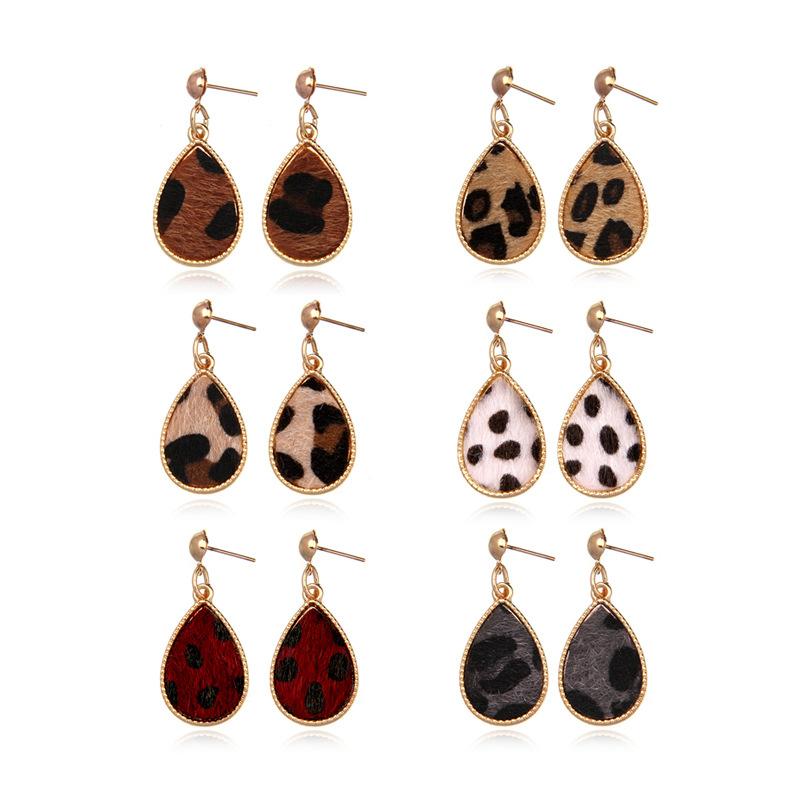 Zinc Alloy Frame Leather Leopard Teardrop Earrings for Women Europe and America Fashion Statement Earrings Boutique Jewelry
Zinc Alloy Frame Leather Leopard Teardrop Earrings for Women Europe and America Fashion Statement Earrings Boutique Jewelry