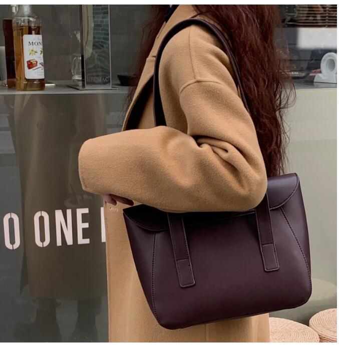 Fashion new women bag large tote simple messenger girl shoulder bag women cute cover g566, Black
Fashion new women bag large tote simple messenger girl shoulder bag women cute cover g566, Black