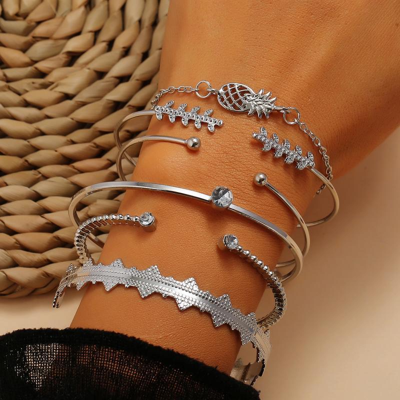 6pcs/set Silver Bracelet Fruit Summer Jewellery Pineapple Wheat Wrist Ring Alloy Rhinestones Seaside Beach Bracelet Dropshipping
6pcs/set Silver Bracelet Fruit Summer Jewellery Pineapple Wheat Wrist Ring Alloy Rhinestones Seaside Beach Bracelet Dropshipping
