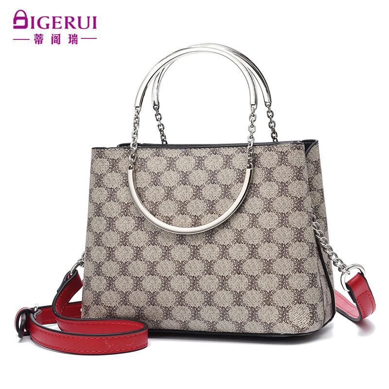 2021 new ladies simple and versatile fashion portable messenger bag women crossbody bags for women
2021 new ladies simple and versatile fashion portable messenger bag women crossbody bags for women