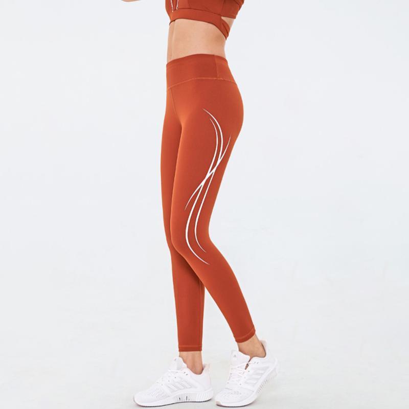 Sexy Seamless Yoga Pants Hips side strap print Sports Fitness Pants Stretch Thin Yoga Leggings Women Solid Leggings Women1, Black
Sexy Seamless Yoga Pants Hips side strap print Sports Fitness Pants Stretch Thin Yoga Leggings Women Solid Leggings Women1, Black