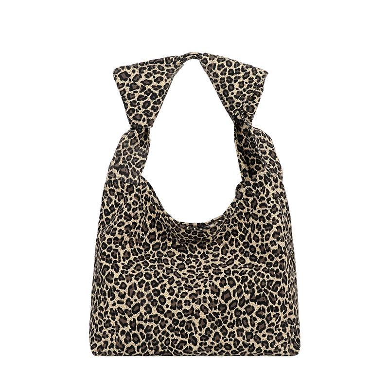 2021 New Women Fashion Leopard Print Large-capacity Bag Trendy One Shoulder Underarm Shopping Bag Simple Handbag Tote, White leopard print
2021 New Women Fashion Leopard Print Large-capacity Bag Trendy One Shoulder Underarm Shopping Bag Simple Handbag Tote, White leopard print
