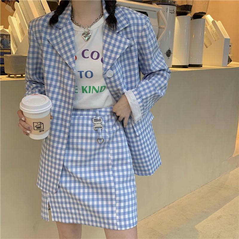 Women 2 Pieces Skirt Suit Female Office Ladies Blazer Suit Casual Retro Plaid Set Single-breasted Jacket Pencil Skirts, Blue sets
Women 2 Pieces Skirt Suit Female Office Ladies Blazer Suit Casual Retro Plaid Set Single-breasted Jacket Pencil Skirts, Blue sets