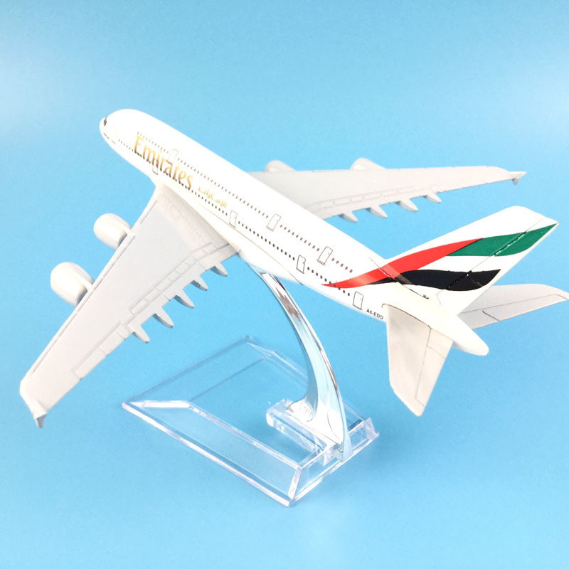 FREE SHIPPING Air Emirates Airlines Airplane Model Airbus 380 Airways Alloy Metal Plane Model w Stand Aircraft -039 LJ200928 - view 3