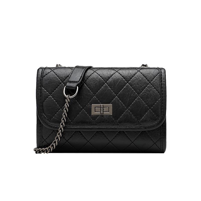 Female bag new 2021 fashion trend diamond chain bag mini small square simple wild shoulder diagonal women handbags, Black
Female bag new 2021 fashion trend diamond chain bag mini small square simple wild shoulder diagonal women handbags, Black