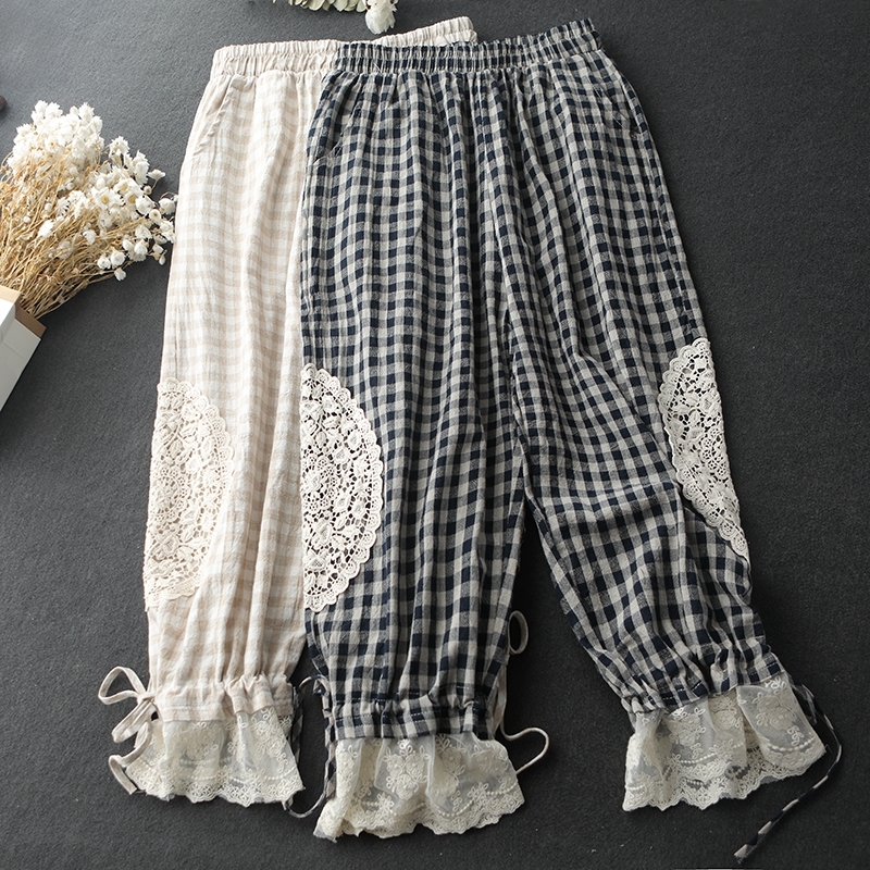 Early autumn kawaii lace stitch plaid wide leg pants cotton lace edge trousers Japanese style 201012, Black;white
Early autumn kawaii lace stitch plaid wide leg pants cotton lace edge trousers Japanese style 201012, Black;white
