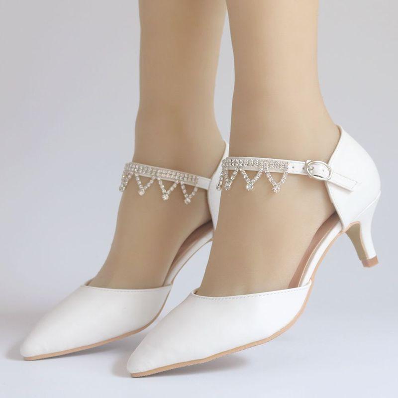 women sandals wedding banquet PU Rhinestones Buckle Strap 5.5CM Thin High heels Pointed Toe sandal for women shoes size 35-42, White
women sandals wedding banquet PU Rhinestones Buckle Strap 5.5CM Thin High heels Pointed Toe sandal for women shoes size 35-42, White