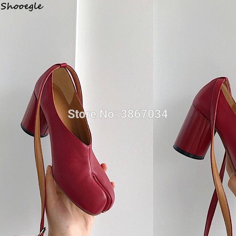 2020 New Fashion Shoes Women Split Toe Chunky Heels Genuine Lether Round Toe Pumps Ankle Strap Shoes Lady Party, Black
2020 New Fashion Shoes Women Split Toe Chunky Heels Genuine Lether Round Toe Pumps Ankle Strap Shoes Lady Party, Black