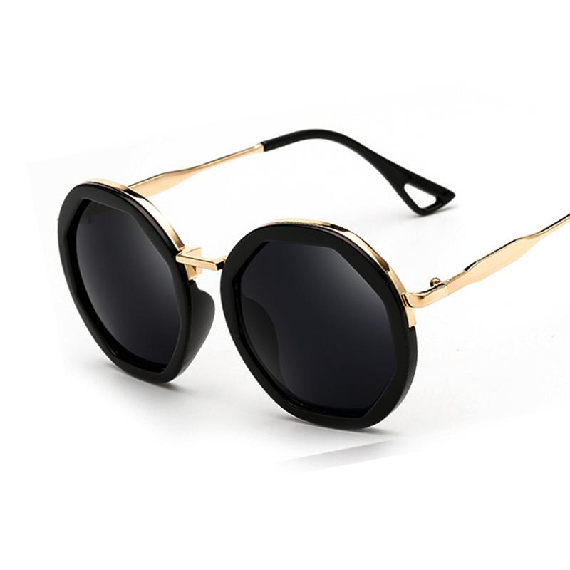 2020 Fashion Women Round Sunglasses Brand Designer Classic Shades Men Luxury Sunglasses UV400
2020 Fashion Women Round Sunglasses Brand Designer Classic Shades Men Luxury Sunglasses UV400