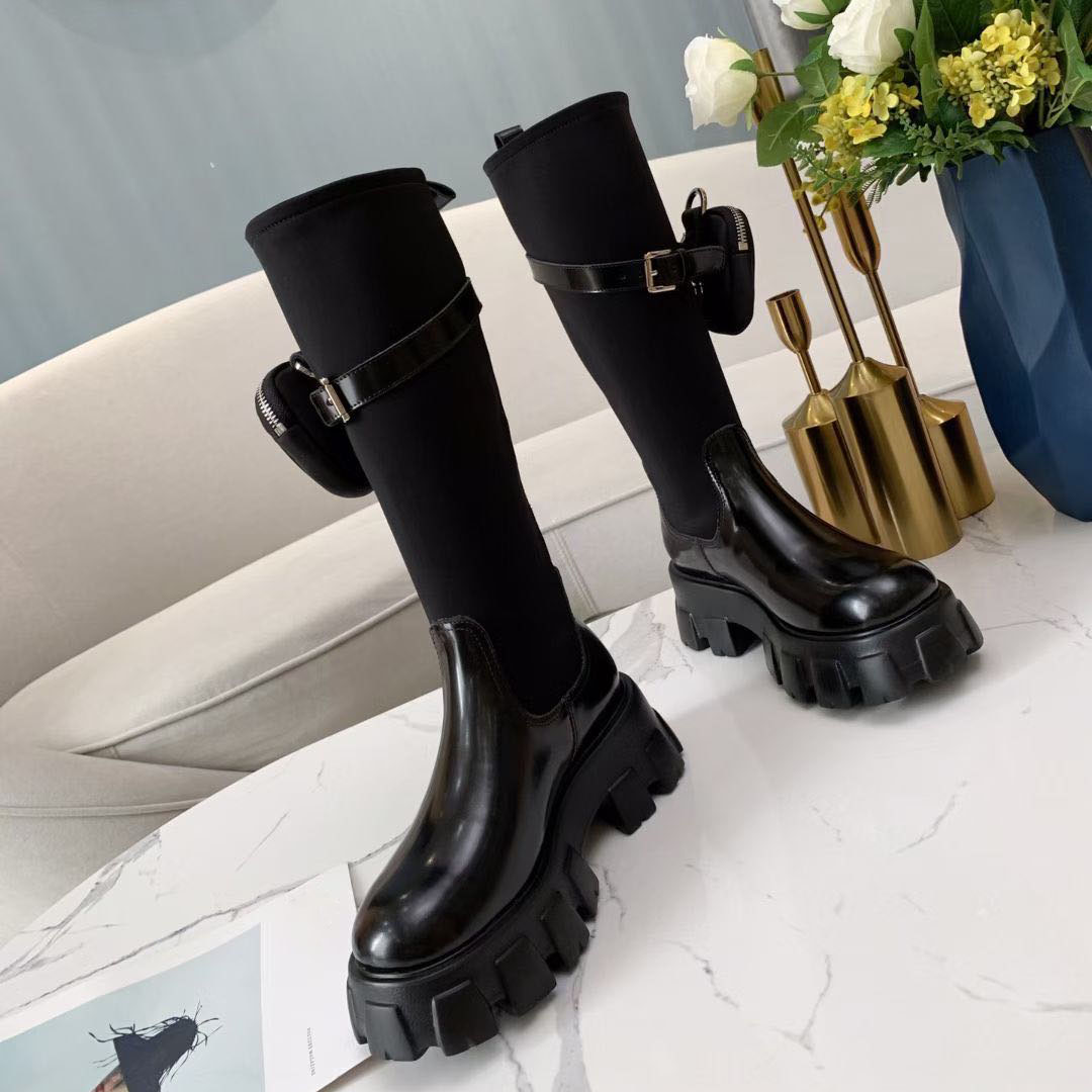 2020 New Winter Short Plush Warm Martin Boots Thick-soled Increased Waterproof Snow Boots Wear-resistant High-quality Sneaker, Black
2020 New Winter Short Plush Warm Martin Boots Thick-soled Increased Waterproof Snow Boots Wear-resistant High-quality Sneaker, Black