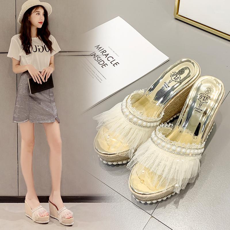 Wedge heel sandals 2020 Korean summer new rhinestone lace wild high heel sexy slippers1, Gold
Wedge heel sandals 2020 Korean summer new rhinestone lace wild high heel sexy slippers1, Gold