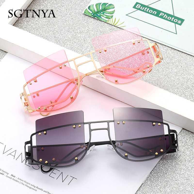 SGTNYA European and American fashion big frame sunglasses New men and women trend star same sunglasses fashion glasses UV4001
SGTNYA European and American fashion big frame sunglasses New men and women trend star same sunglasses fashion glasses UV4001