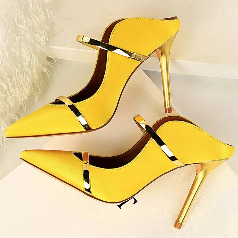 2020 Women Fetish 10cm High Heels Slides Female Sexy Summer Mules Satin Slippers Lady Slip On Yellow Sandals Silk Strange Shoes1, Black
2020 Women Fetish 10cm High Heels Slides Female Sexy Summer Mules Satin Slippers Lady Slip On Yellow Sandals Silk Strange Shoes1, Black