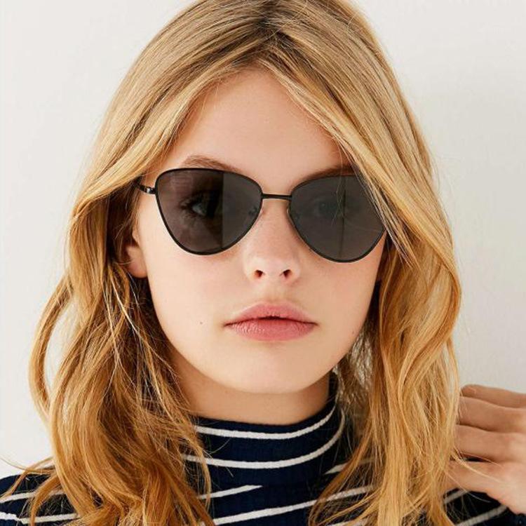 Retro Cat Eye Sunglasses Women 2020 RetroFashion Men Clear Red Pink Yellow Purple Candy Color Shades UV4001
Retro Cat Eye Sunglasses Women 2020 RetroFashion Men Clear Red Pink Yellow Purple Candy Color Shades UV4001