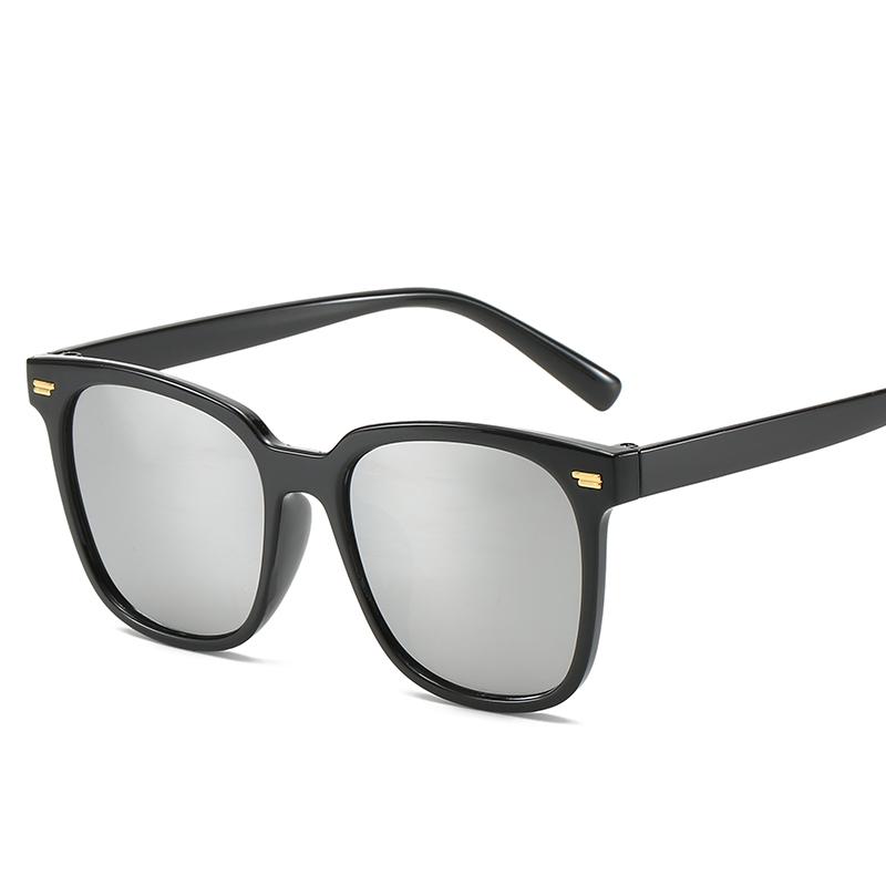 Square Hiking Sunglasses High Quality Women Fashion Driving Sunglasses Hombres Shades for Women Oversized UV400
Square Hiking Sunglasses High Quality Women Fashion Driving Sunglasses Hombres Shades for Women Oversized UV400