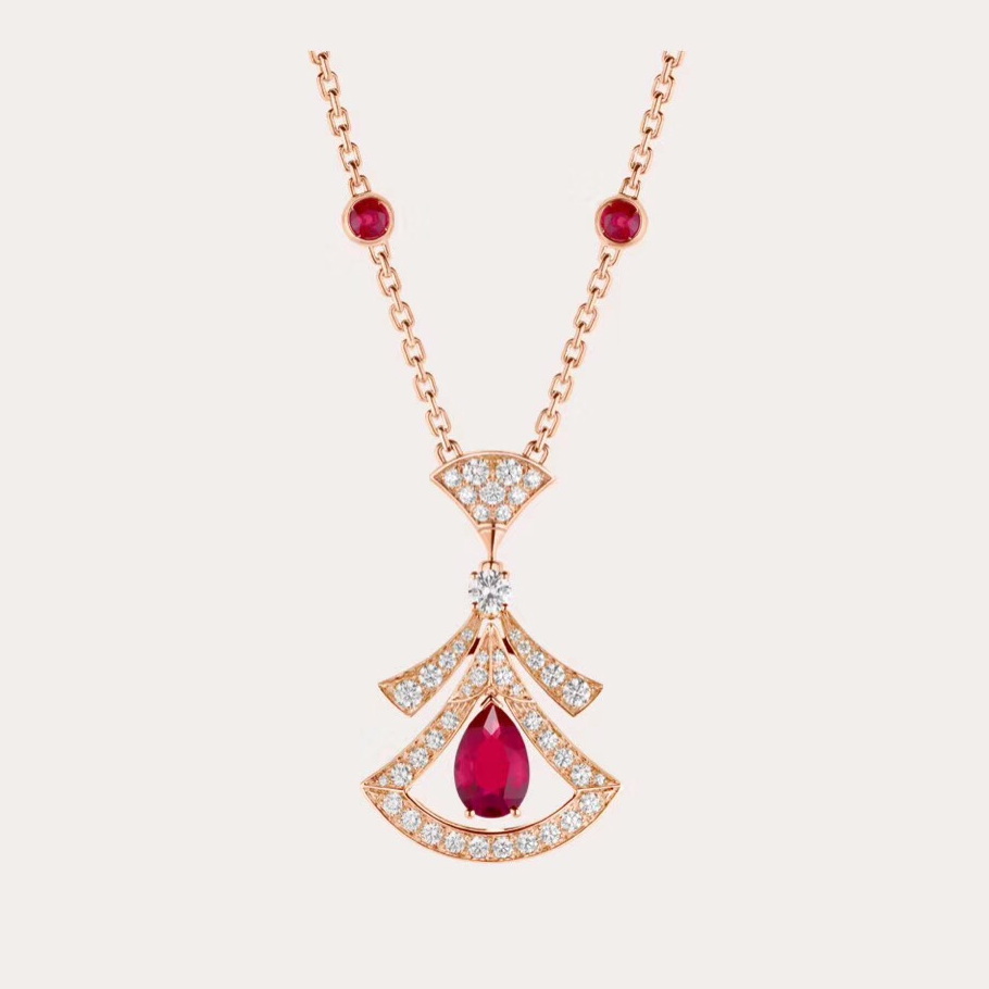 BGARI necklaces jewelry set Inlaid with natural gemstones 18K gold plated highest counter quality jewelry necklace luxury designer 5A official reproductions
BGARI necklaces jewelry set Inlaid with natural gemstones 18K gold plated highest counter quality jewelry necklace luxury designer 5A official reproductions