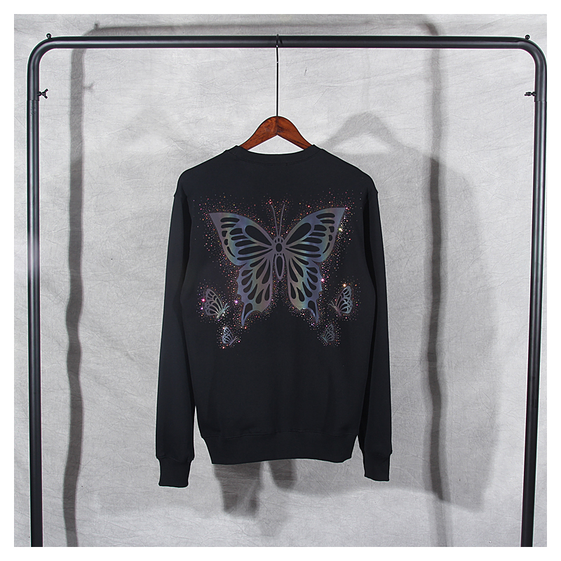 2021 New Diamond Laser Butterfly Printed Cotton Men Hip Hop Street Style Trend Long Sleeve Hoodie for Women Dt6i, Black
2021 New Diamond Laser Butterfly Printed Cotton Men Hip Hop Street Style Trend Long Sleeve Hoodie for Women Dt6i, Black