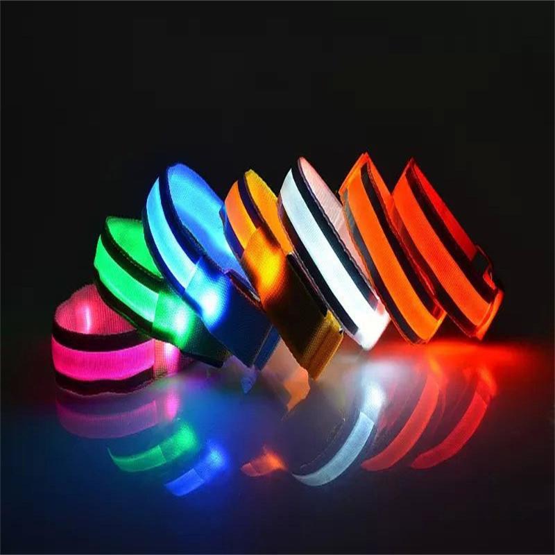 Hot sale Reflective LED Light Arm Armband Strap Safety Belt For Night Running Cycling Outdoor Sports accessories 2020
Hot sale Reflective LED Light Arm Armband Strap Safety Belt For Night Running Cycling Outdoor Sports accessories 2020