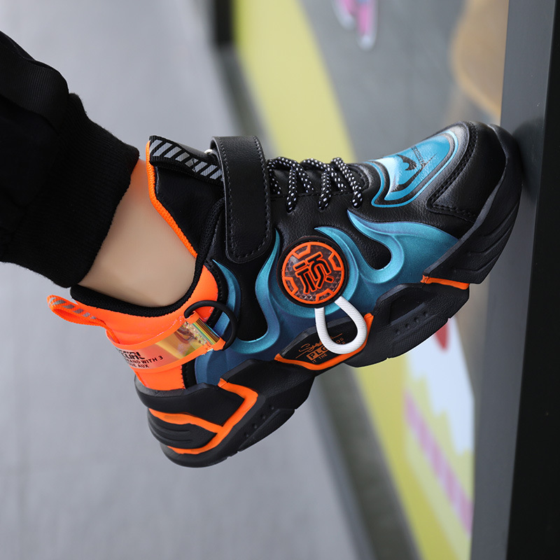 2020 spring and autumn fashion children's shoes personality new fashion boys' comfortable leather basketball shoes children's sports, As picture 
2020 spring and autumn fashion children's shoes personality new fashion boys' comfortable leather basketball shoes children's sports, As picture