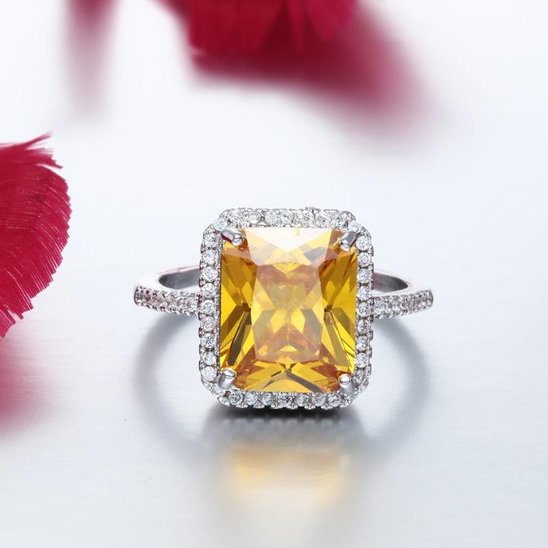 Wedding Rings Fashion Square Yellow Crystal Shape Women Luxury Micro Cubic Zirconia Stones Dancing Party Grace Female Jewelry Ring
Wedding Rings Fashion Square Yellow Crystal Shape Women Luxury Micro Cubic Zirconia Stones Dancing Party Grace Female Jewelry Ring