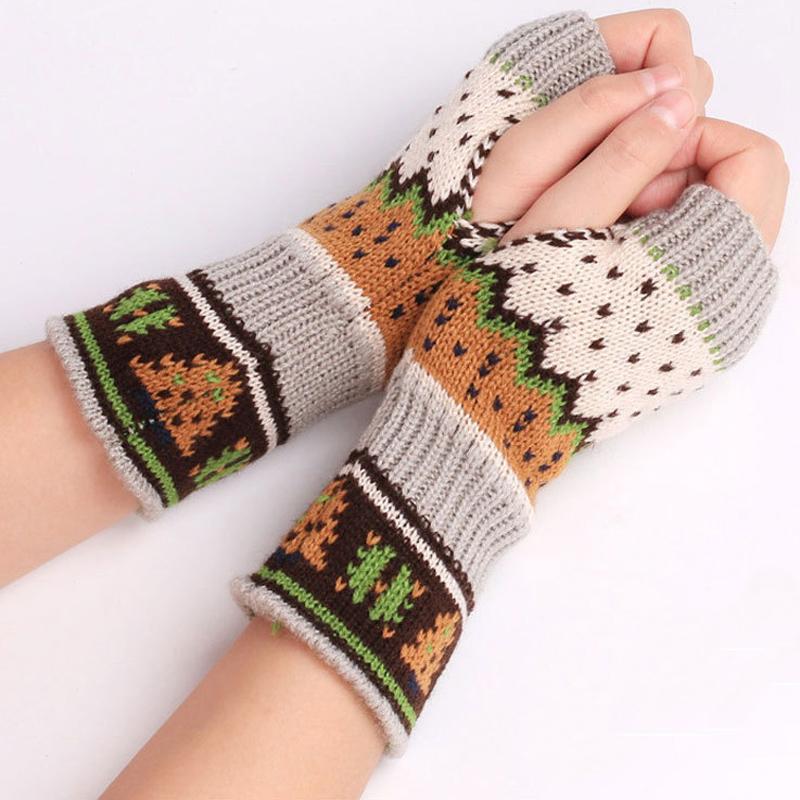Christmas Women Gloves Thick Woolen Yarn Fingerless New Knitted Warmth Gloves Half-finger Colorful Student 2020
Christmas Women Gloves Thick Woolen Yarn Fingerless New Knitted Warmth Gloves Half-finger Colorful Student 2020