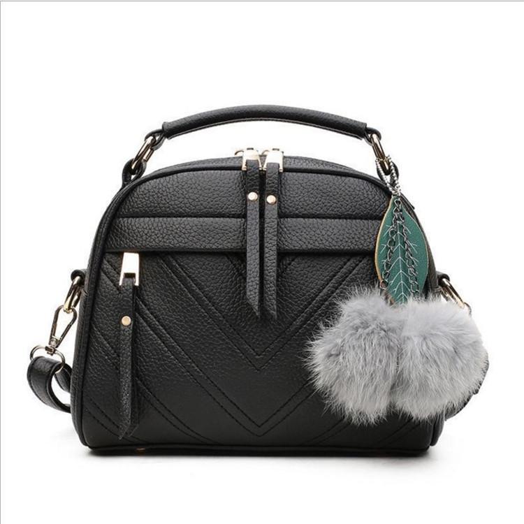 PU 2021 Leather Handbag For Women Girl Fashion Tassel Messenger Bags With Ball Bolsa Female Shoulder Bags Ladies Party Bag, Pink
PU 2021 Leather Handbag For Women Girl Fashion Tassel Messenger Bags With Ball Bolsa Female Shoulder Bags Ladies Party Bag, Pink
